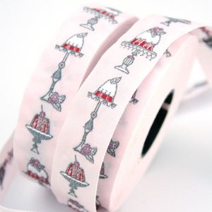 Törtchen rosa-rot 2 cm breit