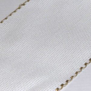 weiß – goldener Rand